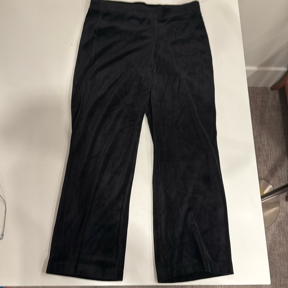 NWT: Kate Hill petites Velour pants, black, size PM